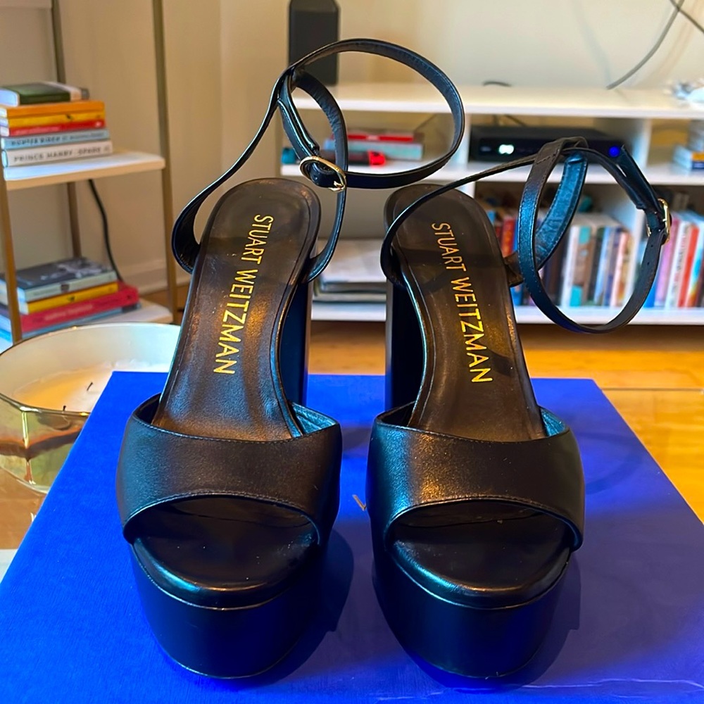 Stuart Weitzman Ryder II Platform Sandal in Black Leather